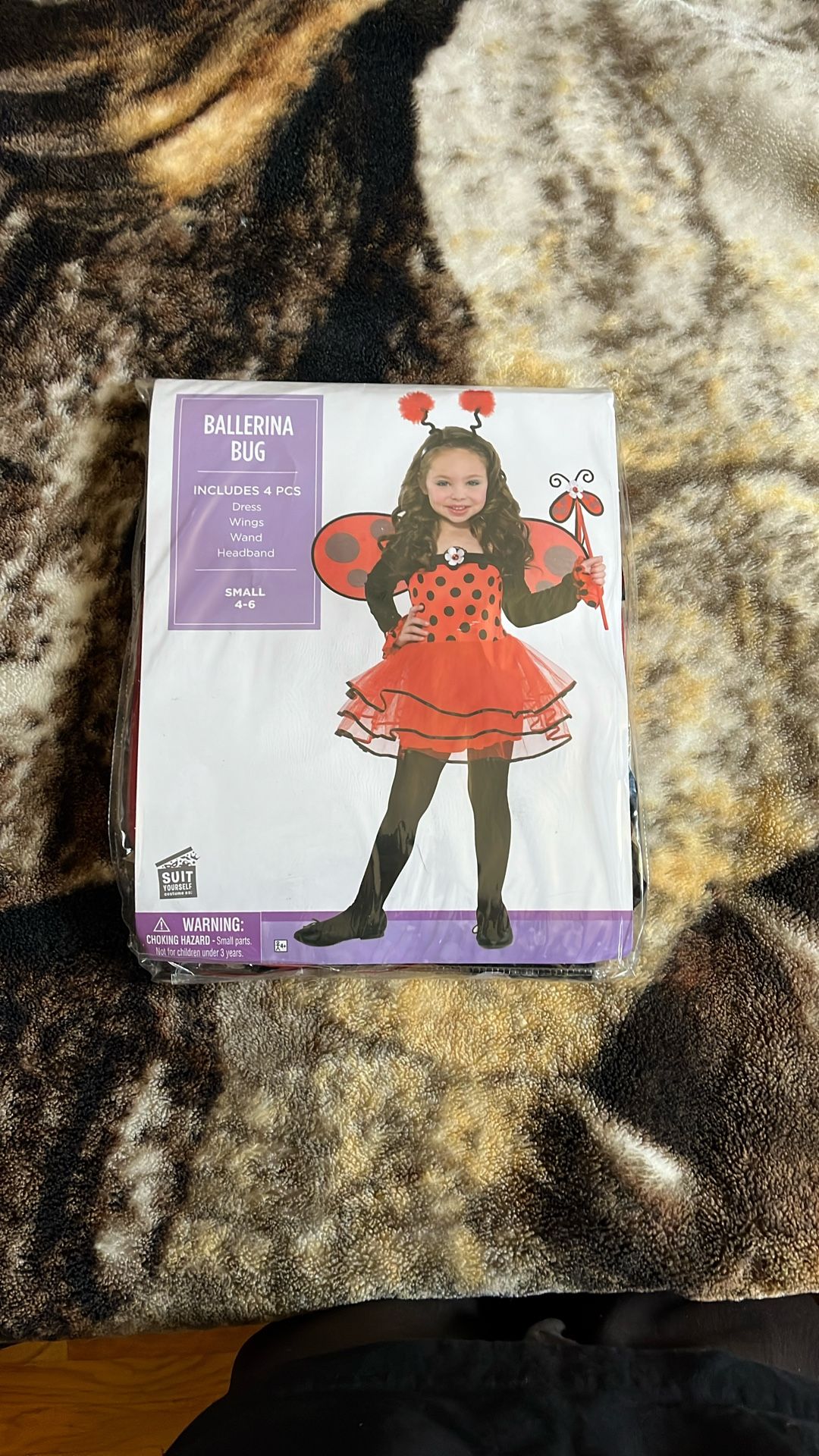 Costume