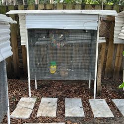 Bird Cages 