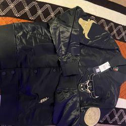 Nice Jacket/wind Breaker Chicago Bulls Size Large