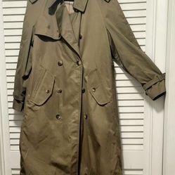 London Towne Trench Coat With Protective Lining 