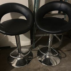 Kitchen bar stools