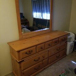 Dresser W/Mirror & Nightstand