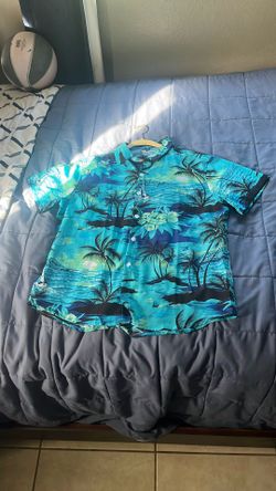 Men’s Hawaiian Shirt Size M 