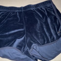 Hollister Velvet Shorts (M)