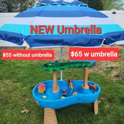 Water table W Toys & NEW Umbrella 