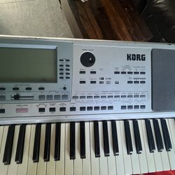 Keyboard With Stand