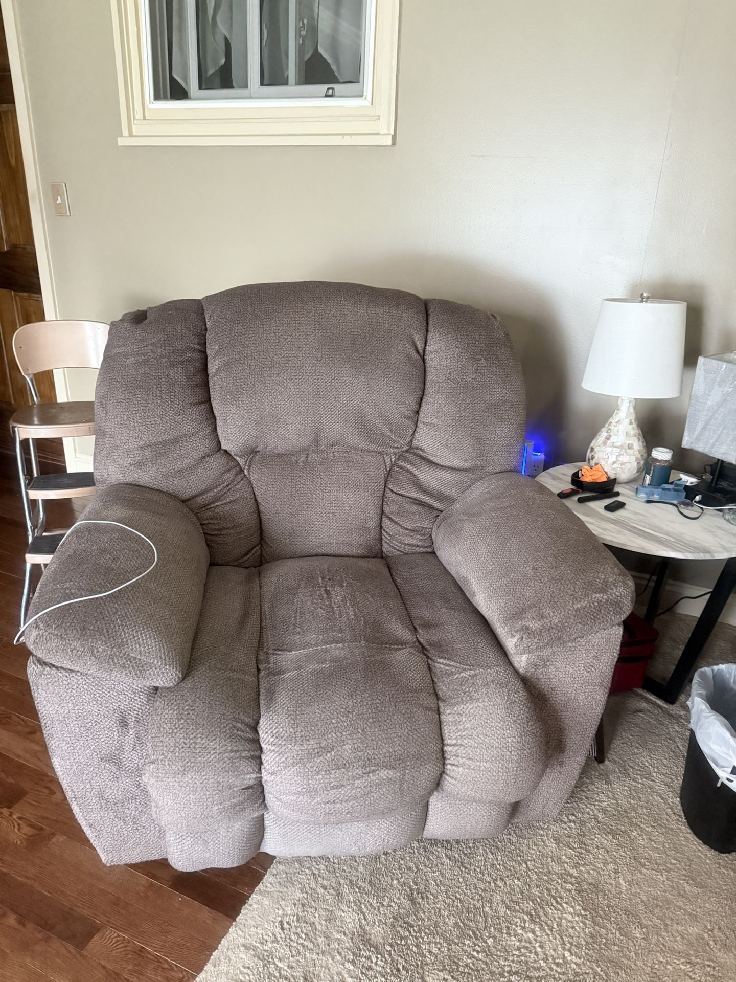 Very, Very, VERY Comfortable Recliner