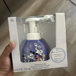 100 Year Foaming Soap Disney