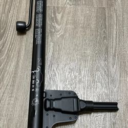 OEM Genuine MERCEDES-BENZ 1(contact info removed) W210 E-CLASS EMERGENCY LIFT JACK (contact info removed)