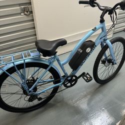 Schwinn E-Bike Cruiser Brand New!!!