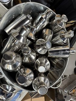 Stainless Steel Cocktail Shakers ( 20-25 Unit Lot)