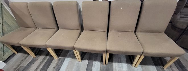 Set Of 8 Beige Dining Chairs 