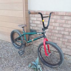 Specialized 20" 21" TT With XL Blank Bars And Wheels Best Offer Open To Trades 