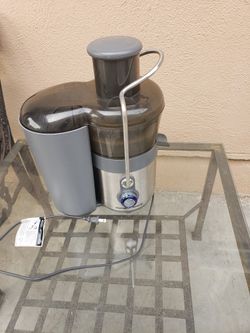 Big Mouth Juice Extractor