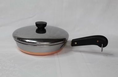 Revere 8 inch pan with lid