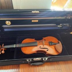 Full Size Violin