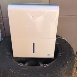 Dehumidifier