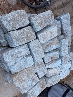 Approx 180pcs concrete stones