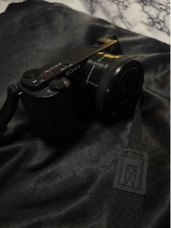 Sony ZV-E10