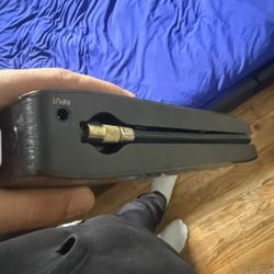 halo battery charger and air pump