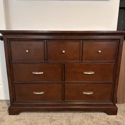 Bedroom Dresser Real Wood seven drawers