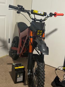 Tuttio 01 pit bikes