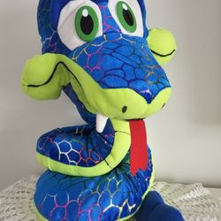 $5.00 - Large Plush Snake, Colorful!  PICKUP THIS SATURDAY AT THE WOODLANDS IN MORROW COMMUNITY GARAGE SALE!