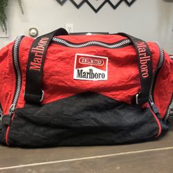 Marlboro Duffle Bad 