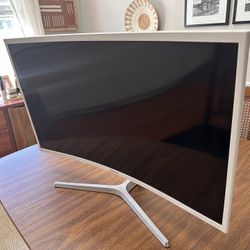 32” Samsung Curved Computer Monitor