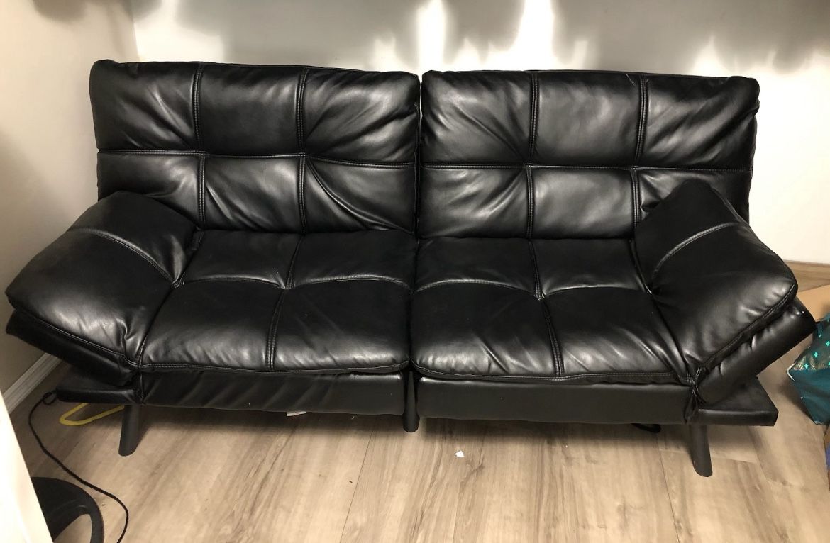 Black Futon 