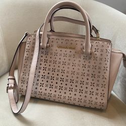 Michael Kors Light Pink Shoulder Bag