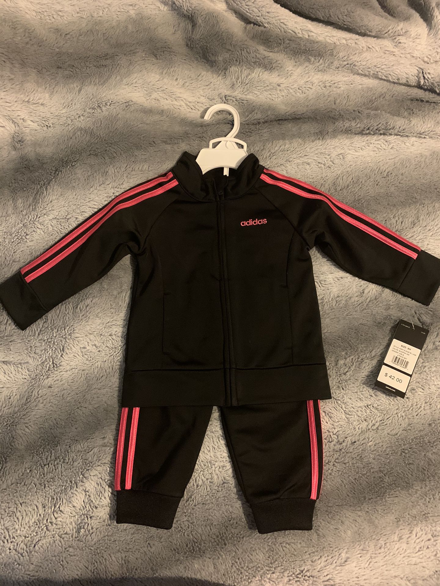 Adidas Tracksuit Size 9 Month
