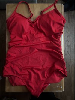 Women’s one piece swimsuit