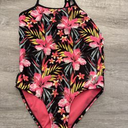 Girls one piece Hurley bathing suit,if it’s posted it’s available 