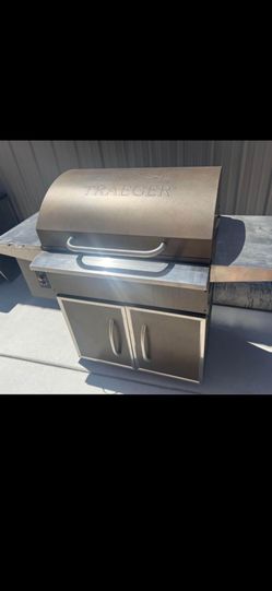 Pellet Smoker 