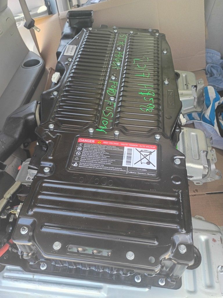 Ford Fusion Lincoln MKZ Hybrid Battery Pack High Voltage 2016-2020