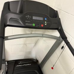Treadmill 
