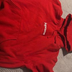 Supreme Hoodie 