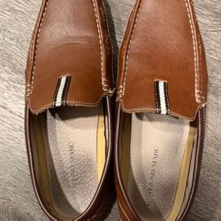Business Casual Loafers (Size M11)