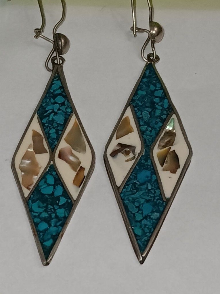 Vintage Silver & Crush Turquoise Inlay Kite Shaped Earrings