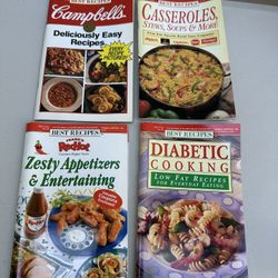 Lot Of 4 Vintage Cooking Magazines (1)