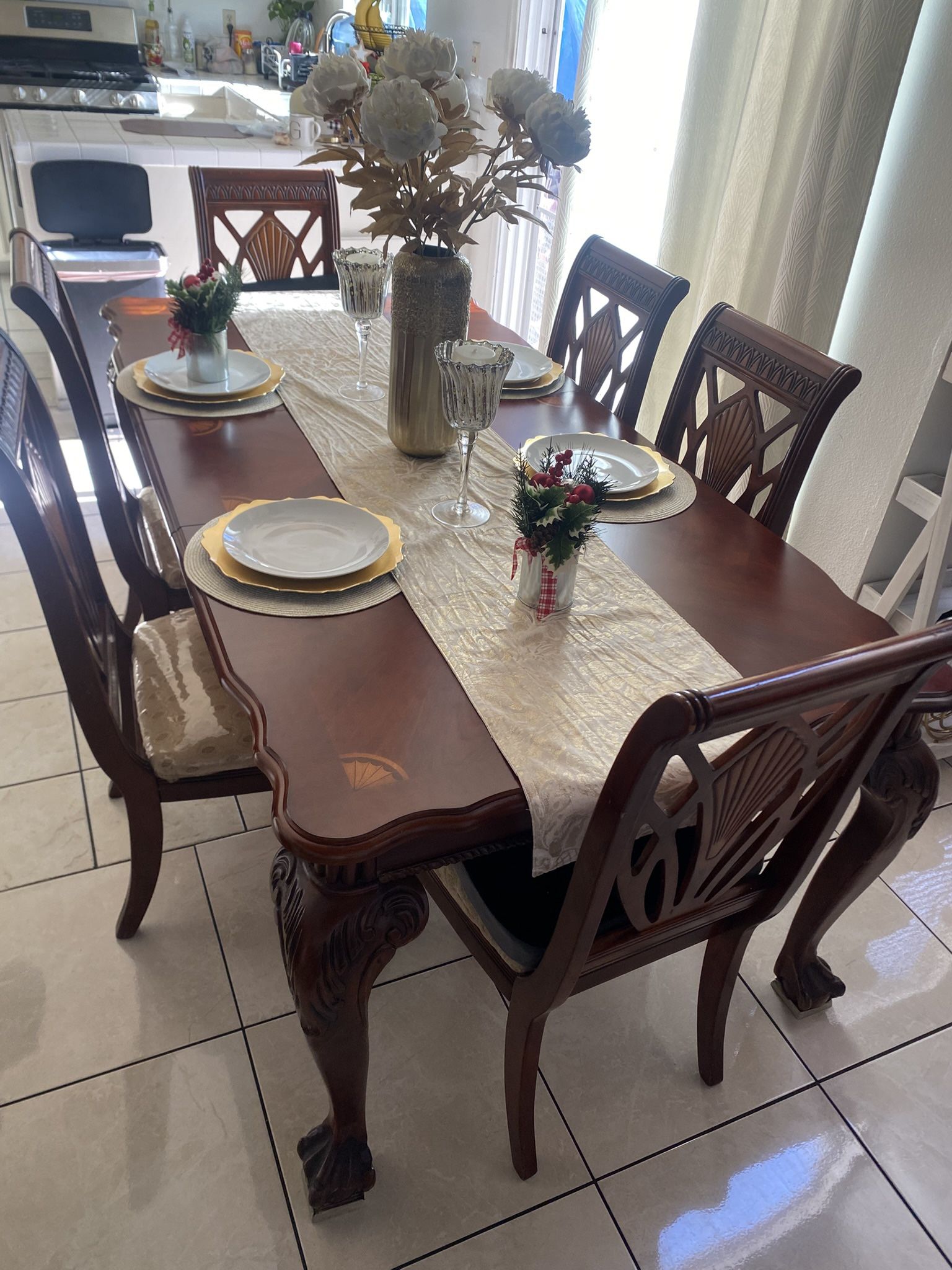 Dining Table W/ chairs