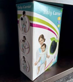 Comfortable baby carrier with 3 positions