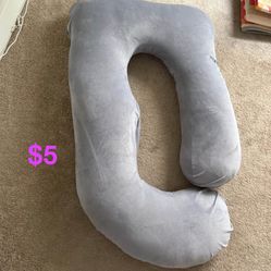 Pregnancy Pillow