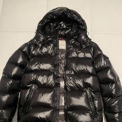 Moncler Maya