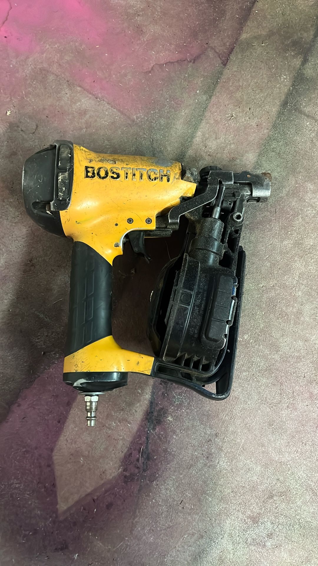 Roofing Nail Gun