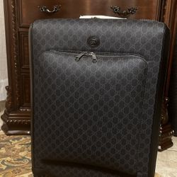 Gucci Suitcase - Medium 