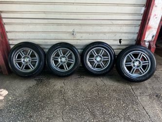 17” 5 Lug Wheels