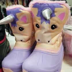 New Girls Snow Boots Size 7