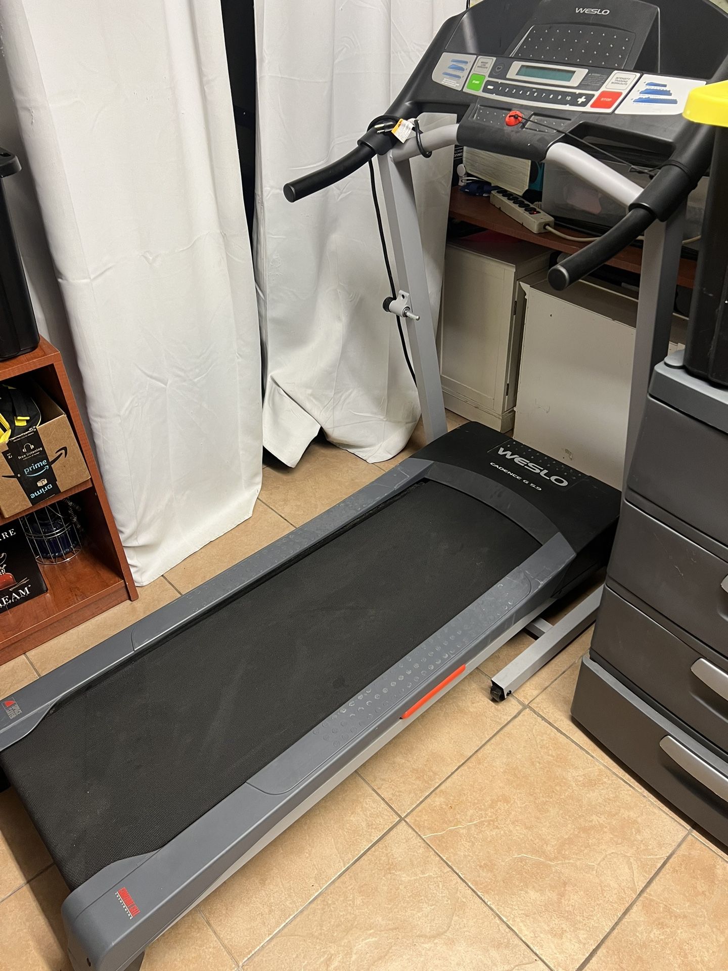 Weslo Cadence G 5.9 Treadmill for Sale in The Bronx NY OfferUp